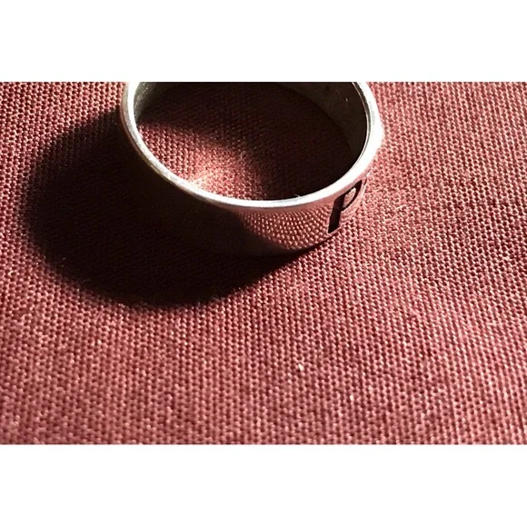Sterling Silver Peace Band Ring Size 8 - Picture 6 of 16